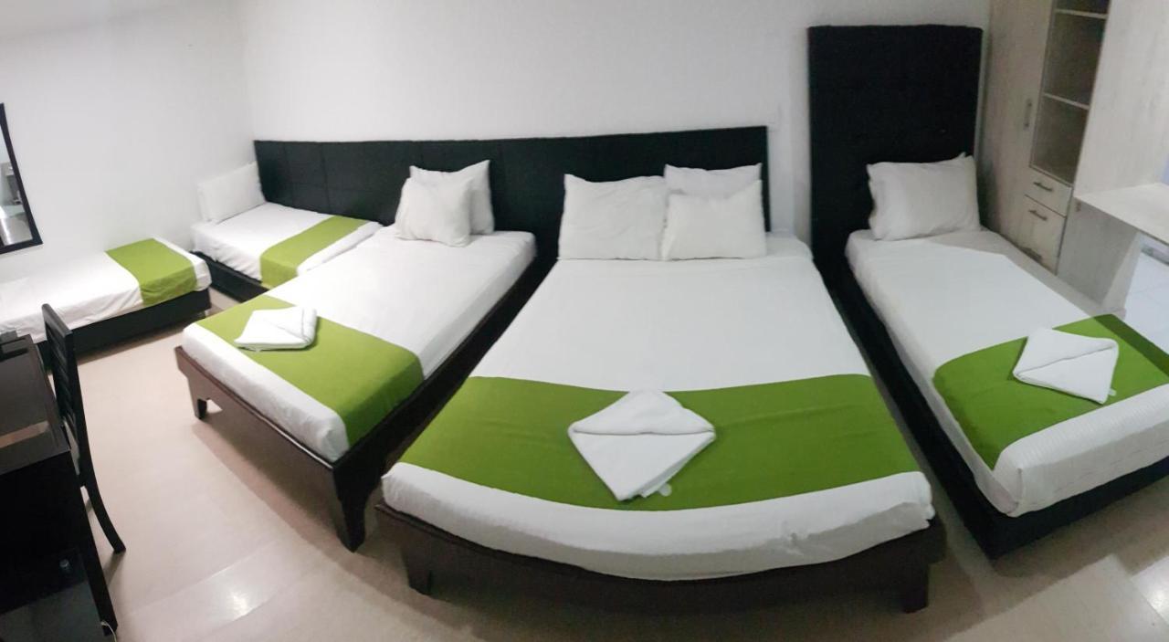 Aparta Hotel Bc โบโกตา ภายนอก รูปภาพ